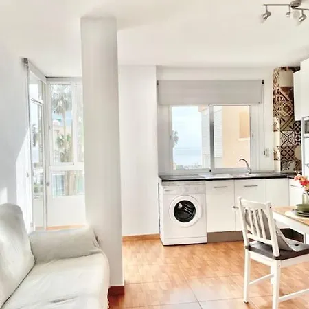 Apartamento Con Preciosas Vistas Al Mar Apartment