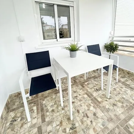 Apartamento Con Preciosas Vistas Al Mar