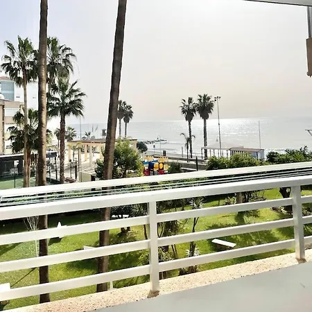 Apartamento Con Preciosas Vistas Al Mar Apartment *
